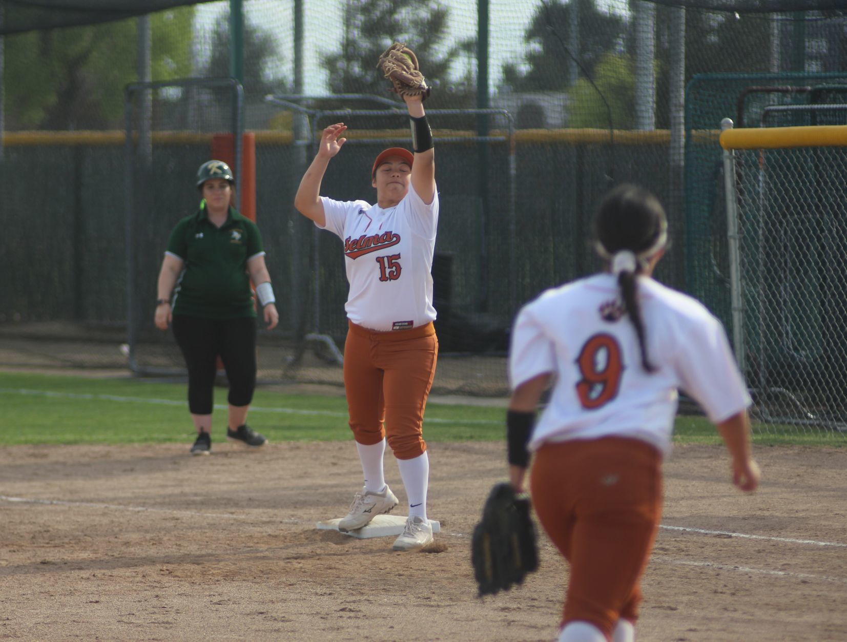 Kingsburg defeats Selma